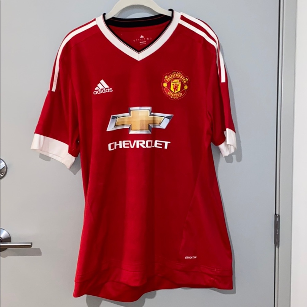 Adidas - Manchester United shirt